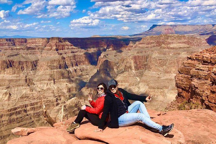 Grand Canyon West, Hoover Dam Stop, Morgenmad, Frokost & Skywalk | wizardtrip