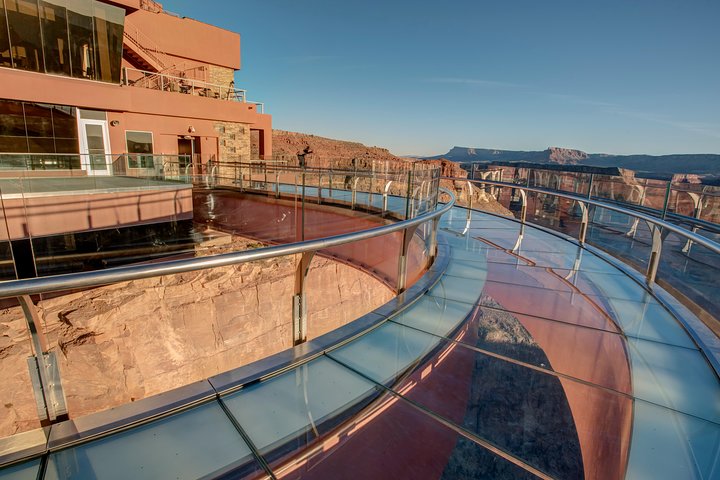 Tour di un giorno al Grand Canyon West da Las Vegas con opzione Skywalk, inclusi pasti e trasporti, foto 10 | wizardtrip