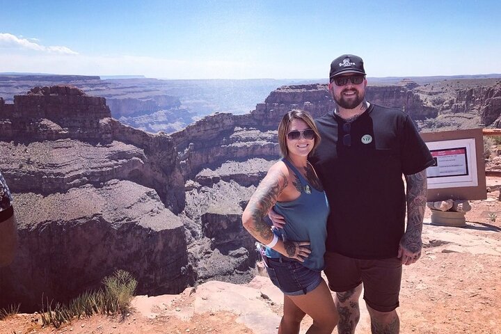 Tour di un giorno al Grand Canyon West da Las Vegas con opzione Skywalk, inclusi pasti e trasporti, foto 13 | wizardtrip