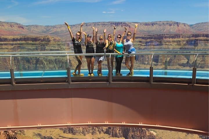 Tour di un giorno al Grand Canyon West da Las Vegas con opzione Skywalk, inclusi pasti e trasporti, foto 16 | wizardtrip
