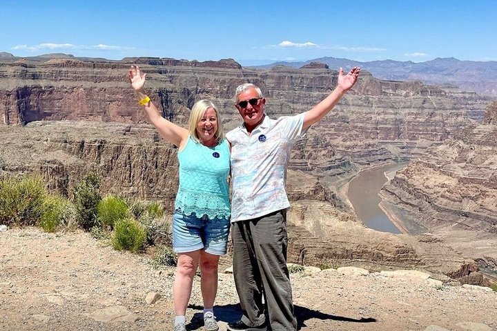 Tour di un giorno al Grand Canyon West da Las Vegas con opzione Skywalk, inclusi pasti e trasporti, foto 30 | wizardtrip