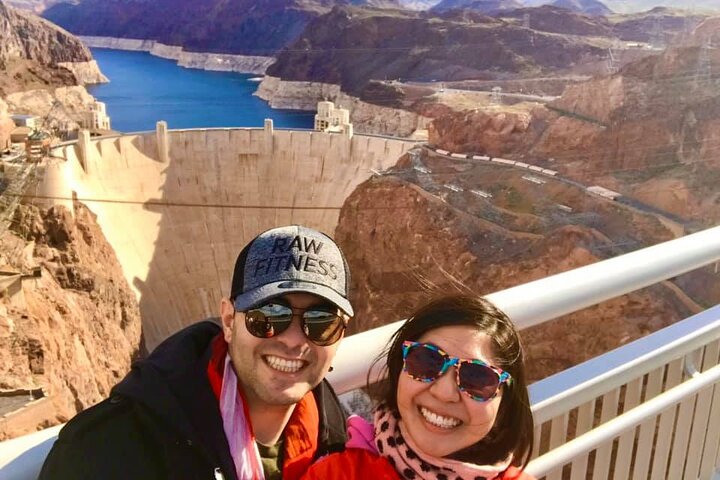 VIP tour of the Hoover Dam from Las Vegas, including the Welcome Sign and lunch, photo 1 | wizardtrip