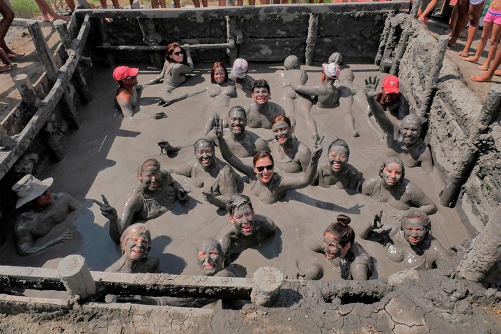 Excursion d'une demi-journée au volcan de boue de Totumo depuis Carthagène | wizardtrip