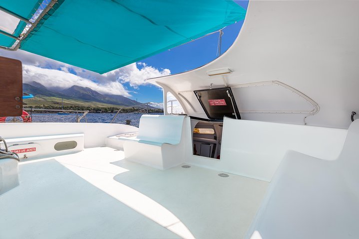 Solnedgangscruise med åpen bar og livemusikk utenfor Ka'anapali Beach, Maui, foto 8 | wizardtrip