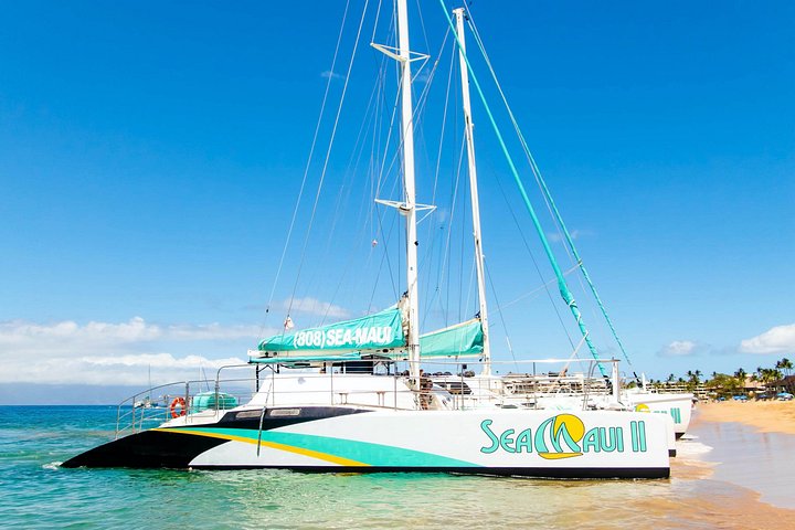 Solnedgangscruise med åpen bar og livemusikk utenfor Ka'anapali Beach, Maui, foto 12 | wizardtrip