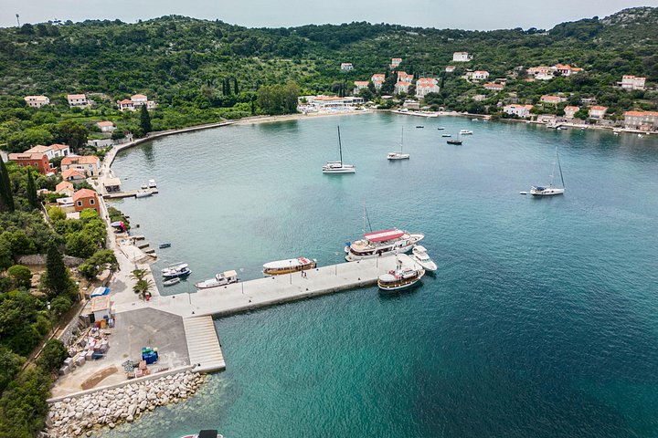 Excursión en barco explorando la Cueva Azul y las Islas Elaphiti desde Dubrovnik, Croacia, foto 18 | wizardtrip