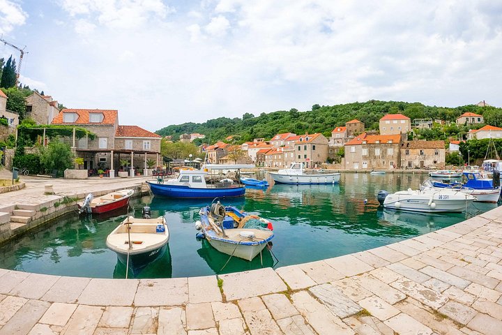 Excursión en barco explorando la Cueva Azul y las Islas Elaphiti desde Dubrovnik, Croacia, foto 19 | wizardtrip