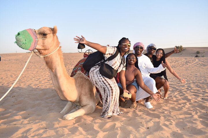 Safari désert de Dubaï exaltant avec dune bashing, quad, balades à dos de dromadaire et dîner BBQ, photo 8 | wizardtrip