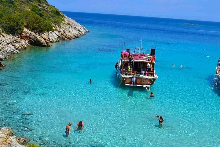 Bådtur til Orak Island, Bodrum, Tyrkiet, med turkisblåt vand og naturskønne bugter, foto 7 | wizardtrip