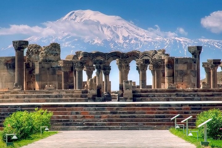 Gruppentour: Echmiadsin Kathedrale & Kirchen, Swartnoz Tempel | wizardtrip