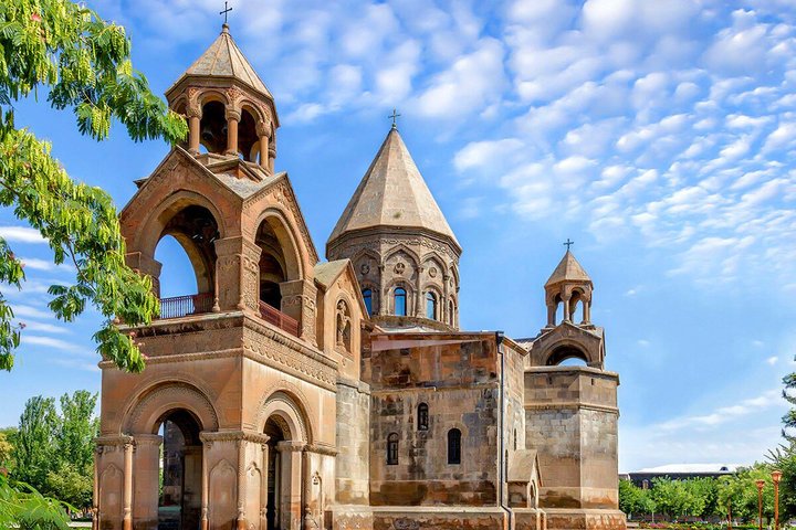 Udforsk Armeniens gamle religiøse arv med besøg på historiske katedraler og templer nær Yerevan, foto 8 | wizardtrip