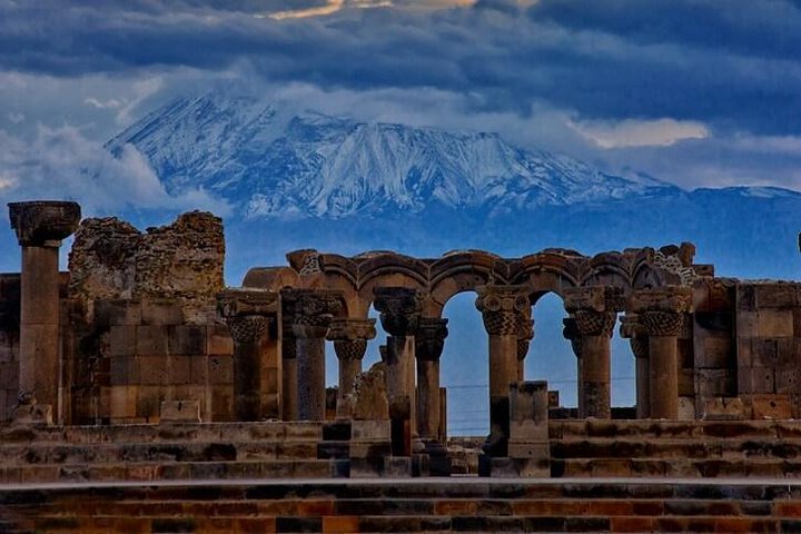 Udforsk Armeniens gamle religiøse arv med besøg på historiske katedraler og templer nær Yerevan, foto 14 | wizardtrip