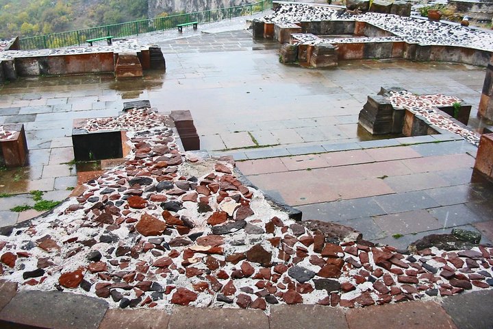 Group tour exploring Garni pagan temple, Geghard monastery, Lake Sevan, and Sevanavank in Armenia, photo 7 | wizardtrip