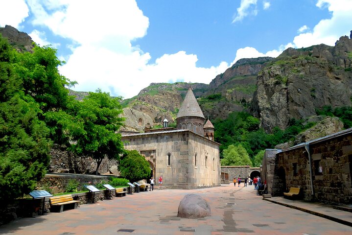 ホルヴィラップ、ガルニ寺院、ゲガルド修道院への訪問で、アルメニアの豊かな歴史と文化を探索しましょう、写真21 | wizardtrip