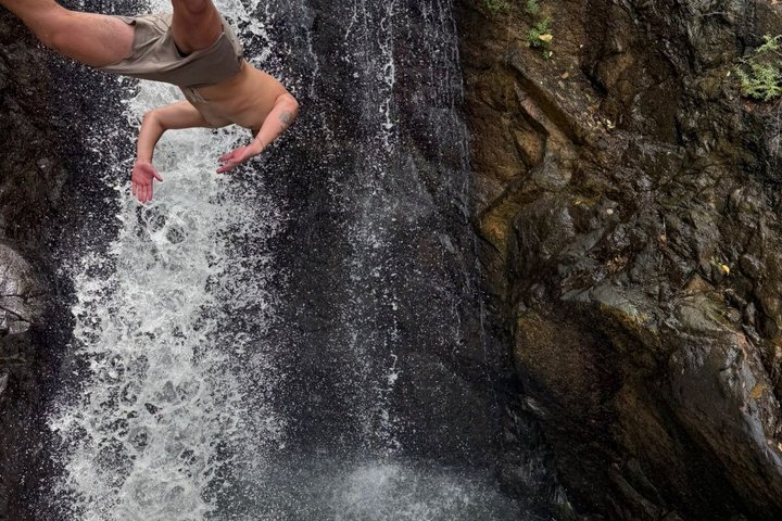 ATV-tour door het Costa Ricaanse regenwoud naar junglewatervallen nabij Jacó, foto 7 | wizardtrip