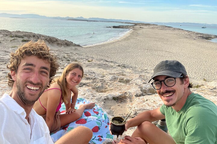Privé zeiltocht rond Zuid-Ibiza, met verkenning van stranden en turquoise wateren, foto 40 | wizardtrip