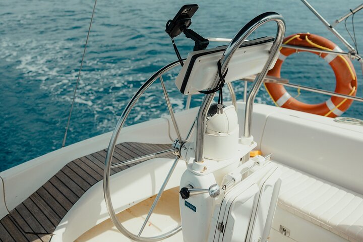 Privé zeiltocht rond Zuid-Ibiza, met verkenning van stranden en turquoise wateren, foto 46 | wizardtrip