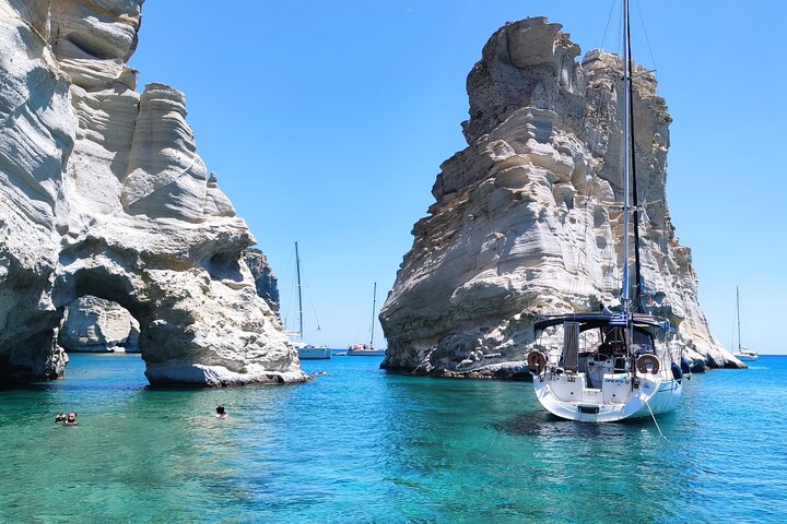 Excursion en voilier vers les grottes et plages de Kleftiko sur l'île de Milos, Grèce, photo 6 | wizardtrip