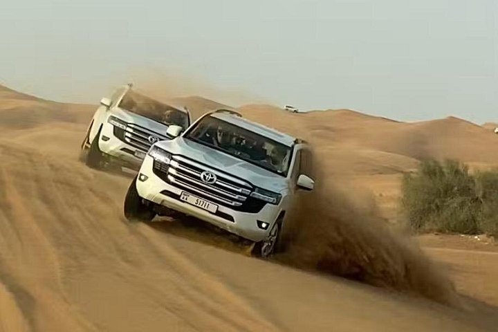 VIP Sunset Evening Safari Dubai: Camel Ride, Shows & BBQ Dinner | wizardtrip