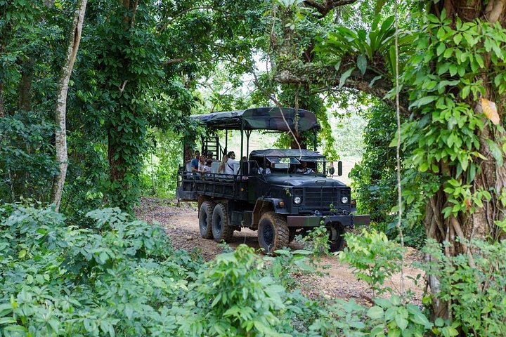 Experimente aventuras emocionantes como tirolesa e passeios de buggy no La Hacienda Park em Punta Cana, foto 26 | wizardtrip