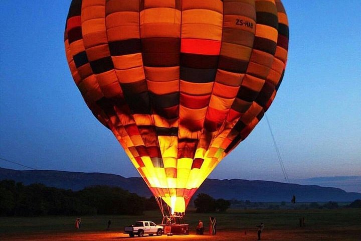 Sunrise hot air balloon safari over the Magalies River Valley near Hartbeespoort, South Africa, photo 7 | wizardtrip