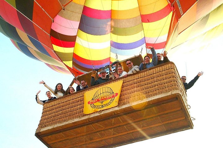 Sunrise hot air balloon safari over the Magalies River Valley near Hartbeespoort, South Africa, photo 14 | wizardtrip