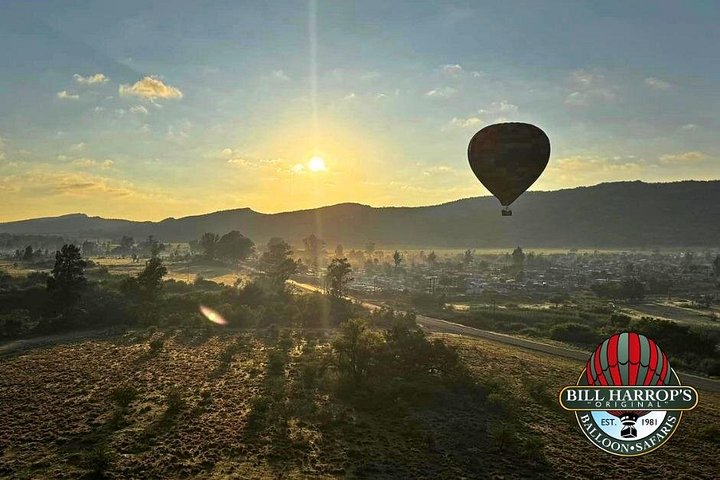 Sunrise hot air balloon safari over the Magalies River Valley near Hartbeespoort, South Africa, photo 20 | wizardtrip