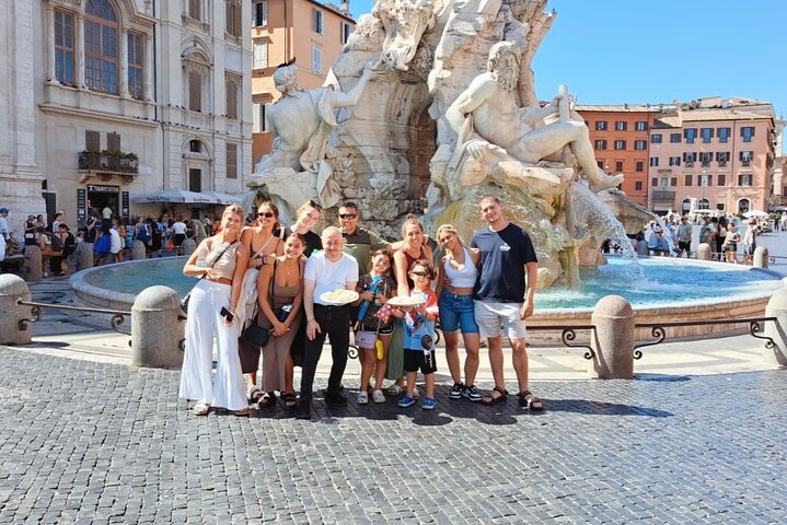 Lær å lage fettuccinepasta på Romas Piazza Navona med et matkurs og måltid, foto 26 | wizardtrip