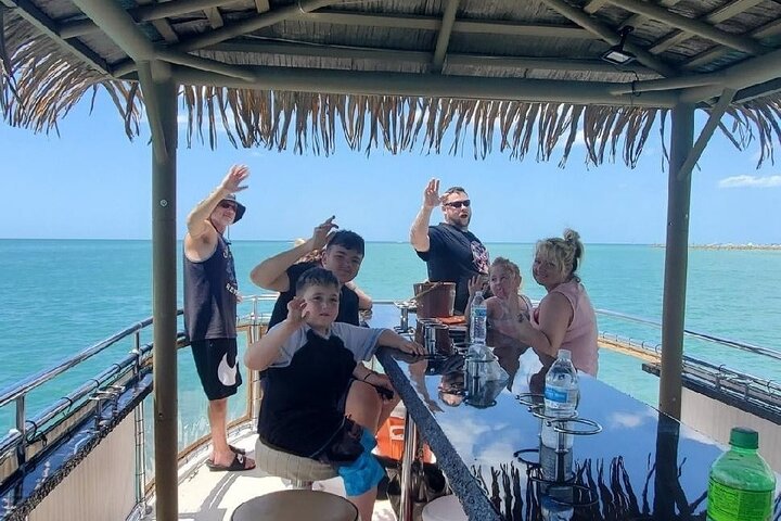 1.5 uur Tiki Tour met Onbeperkte Alcoholische Dranken, Clearwater Beach | wizardtrip