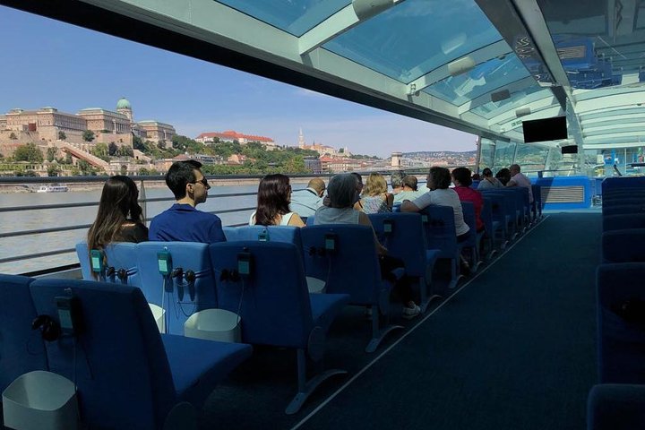 Budapest Donau-krydstogt med udsigt over Parlamentet og Buda Slot, foto 12 | wizardtrip