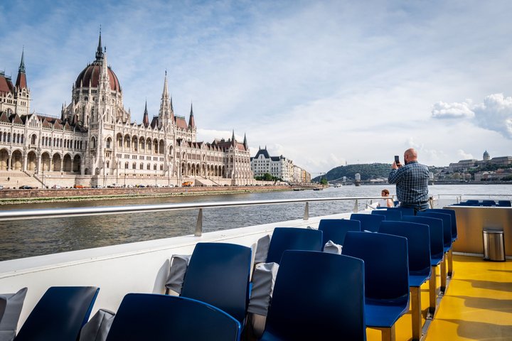 Budapest Donau-krydstogt med udsigt over Parlamentet og Buda Slot, foto 15 | wizardtrip