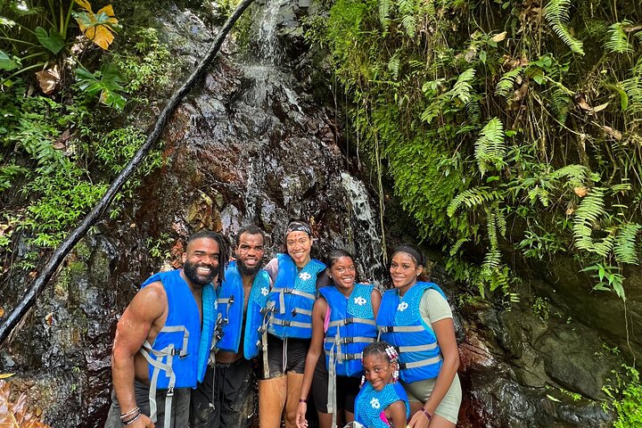 Opplev spennende vannsklier og fossefall i El Yunque-regnskogen, Puerto Rico, foto 20 | wizardtrip
