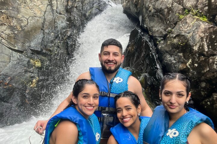 Opplev spennende vannsklier og fossefall i El Yunque-regnskogen, Puerto Rico, foto 31 | wizardtrip