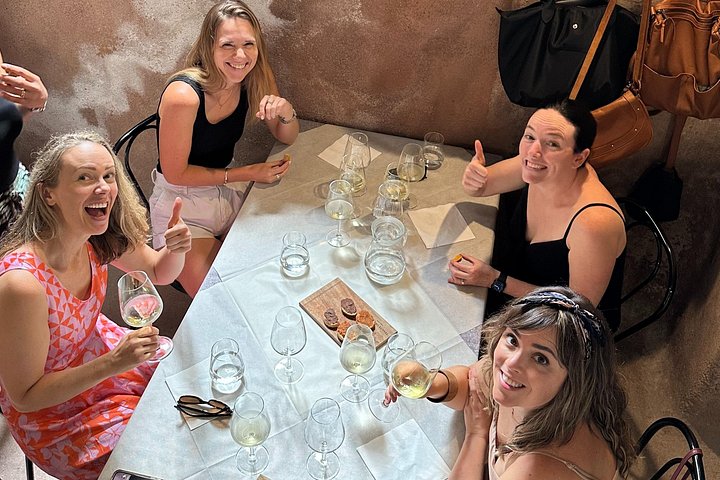 Privat vintur till vingårdar på Etna med provsmakningar och naturskön utsikt över Sicilien, foto 39 | wizardtrip