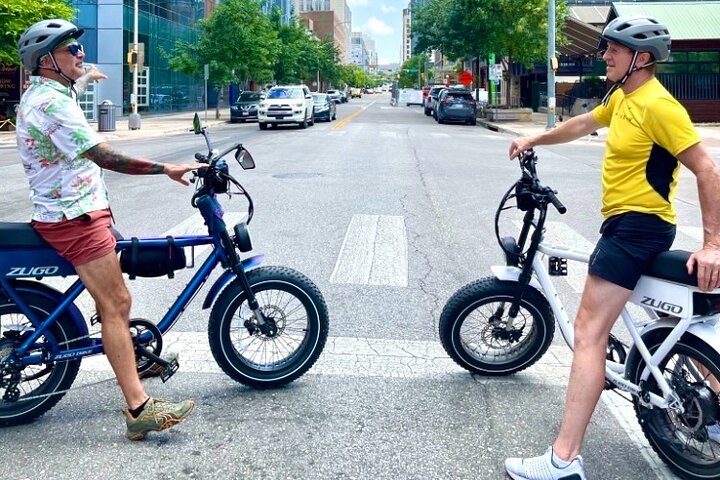 Electric bike tour exploring Austin's vibrant murals, landmarks, and South Congress, photo 14 | wizardtrip