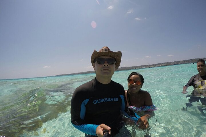 Disfruta de un tour marino de día completo en San Andrés con snorkel, música y hermosos paisajes costeros, foto 16 | wizardtrip