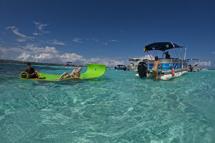 Disfruta de un tour marino de día completo en San Andrés con snorkel, música y hermosos paisajes costeros, foto 19 | wizardtrip