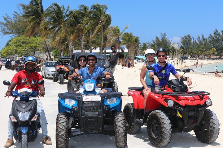 ATV Halve Dag Stadstour in Nassau: Rondleiding met Gratis Proeverijen | wizardtrip