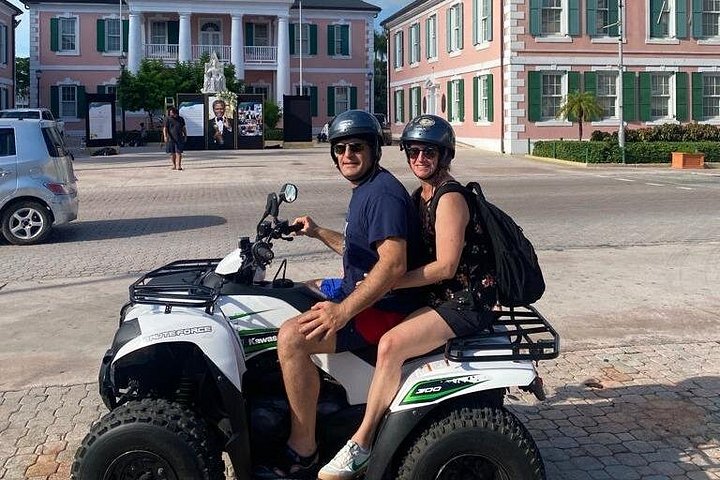 ATV-tur i Nassau, Bahamas, som besøker historiske steder og nyter lokale smaksprøver, foto 15 | wizardtrip