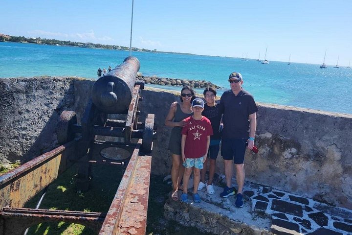 ATV-tur i Nassau, Bahamas, som besøker historiske steder og nyter lokale smaksprøver, foto 39 | wizardtrip