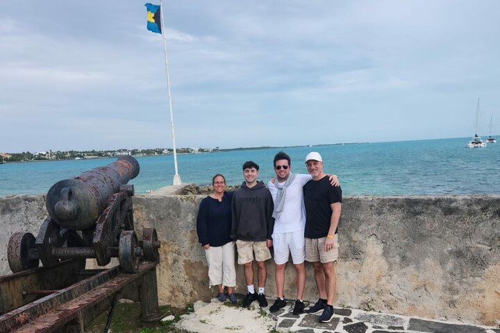 ATV-tur i Nassau, Bahamas, som besøker historiske steder og nyter lokale smaksprøver, foto 41 | wizardtrip