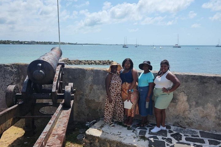 ATV-tur i Nassau, Bahamas, som besøker historiske steder og nyter lokale smaksprøver, foto 43 | wizardtrip