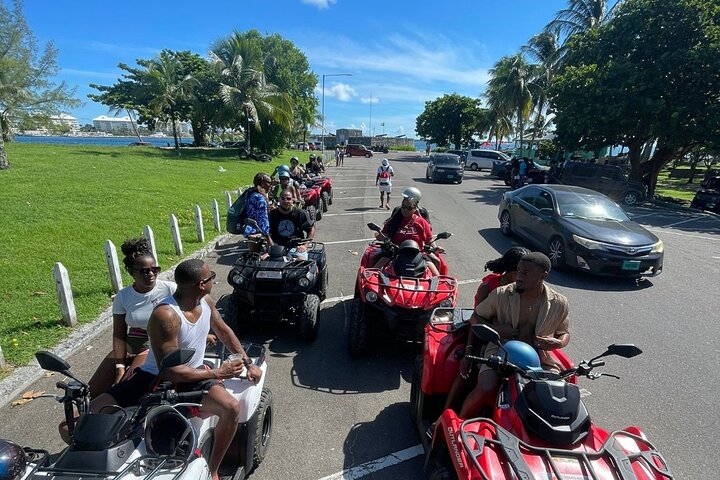ATV-tur i Nassau, Bahamas, som besøker historiske steder og nyter lokale smaksprøver, foto 46 | wizardtrip