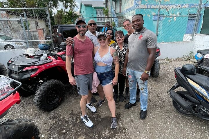 ATV-tur i Nassau, Bahamas, som besøker historiske steder og nyter lokale smaksprøver, foto 48 | wizardtrip