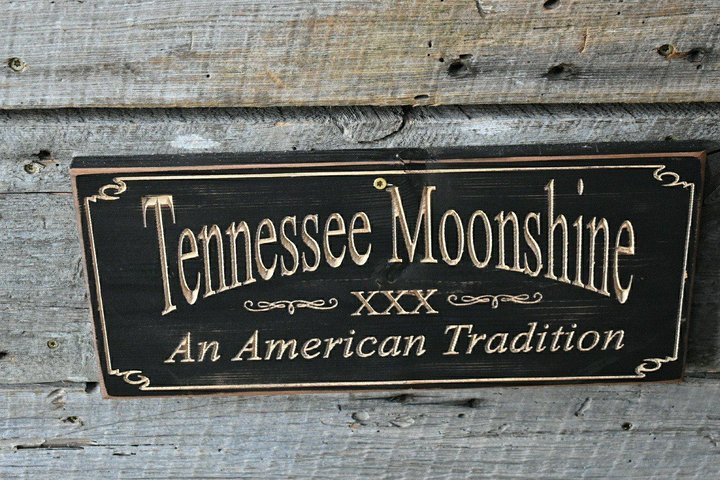Eine geführte Tour zu lokalen Moonshine- und Weinverkostungsorten in Pigeon Forge und Sevierville, Foto 9 | wizardtrip