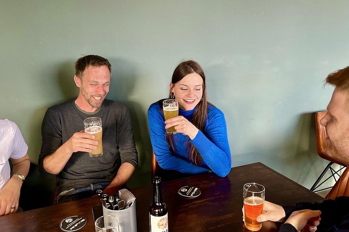 Berlin hantverksöl och gatukonsttur med lokal guide och mellanmål, foto 7 | wizardtrip