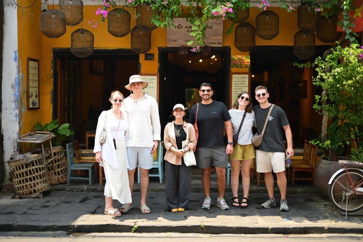 Guided walking tour of Hoi An Ancient Town, Vietnam, showcasing historic architecture and local culture, photo 19 | wizardtrip
