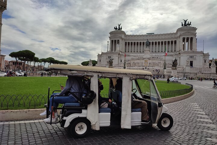 Privat golftur i Romas historiske sentrum, inkludert Colosseum og Vatikanet, foto 9 | wizardtrip