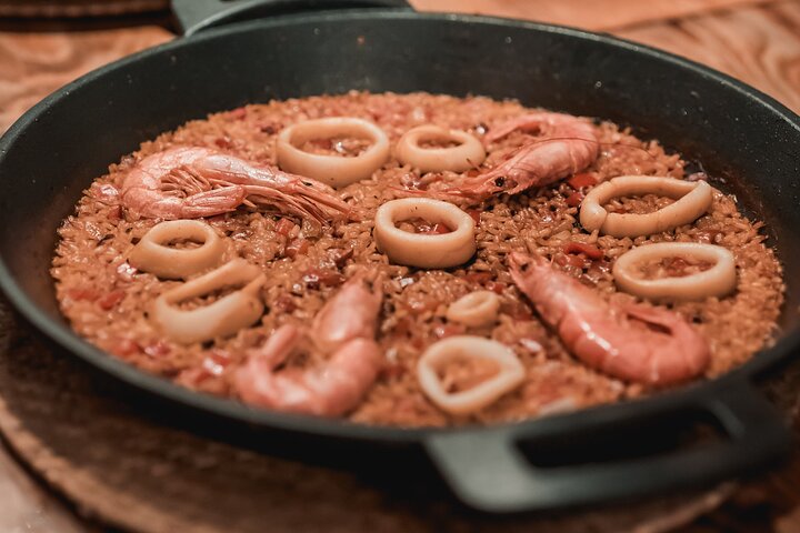 Praktisk paellakursus i Madrid med ubegrænset vin, foto 6 | wizardtrip
