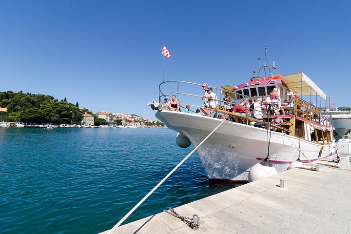 Cruzeiro de barco de dia inteiro às Ilhas Elaphiti a partir de Dubrovnik com almoço, bebidas e natação, foto 28 | wizardtrip